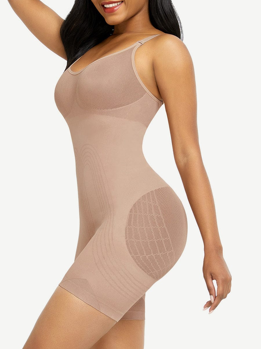 Seamlessly Sculpted: Open Gusset Bodysuit for a Happy Lift