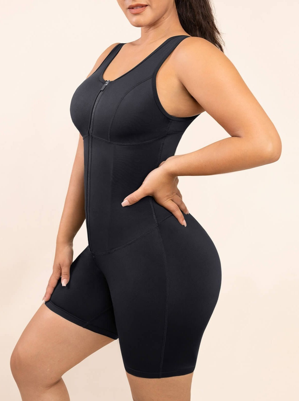 Sculpting Latex Fitness Shapewear for a Sleek Silhouette