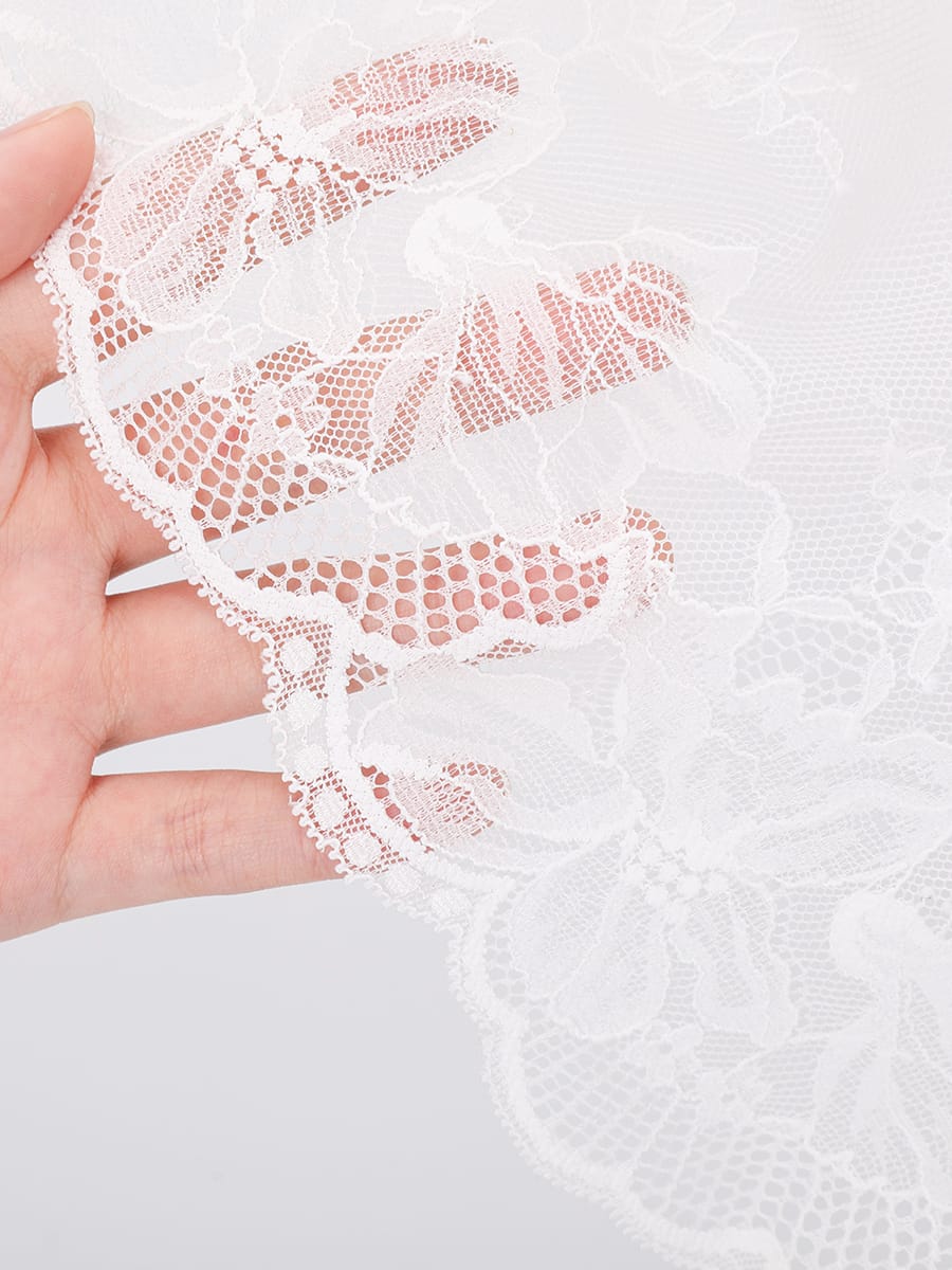 Elegant Low-Rise Lace Panties with Antibacterial Cotton Comfort